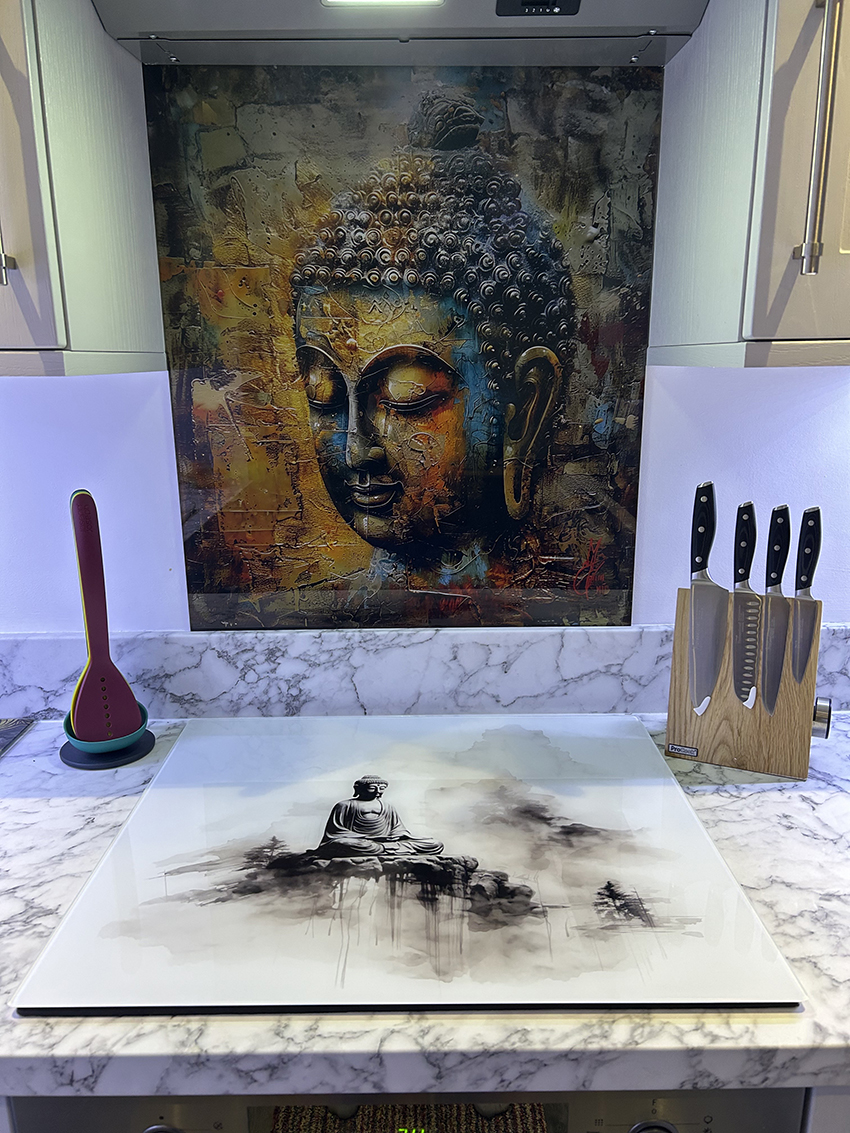 Weathered Buddha splashback and matching worktop saver